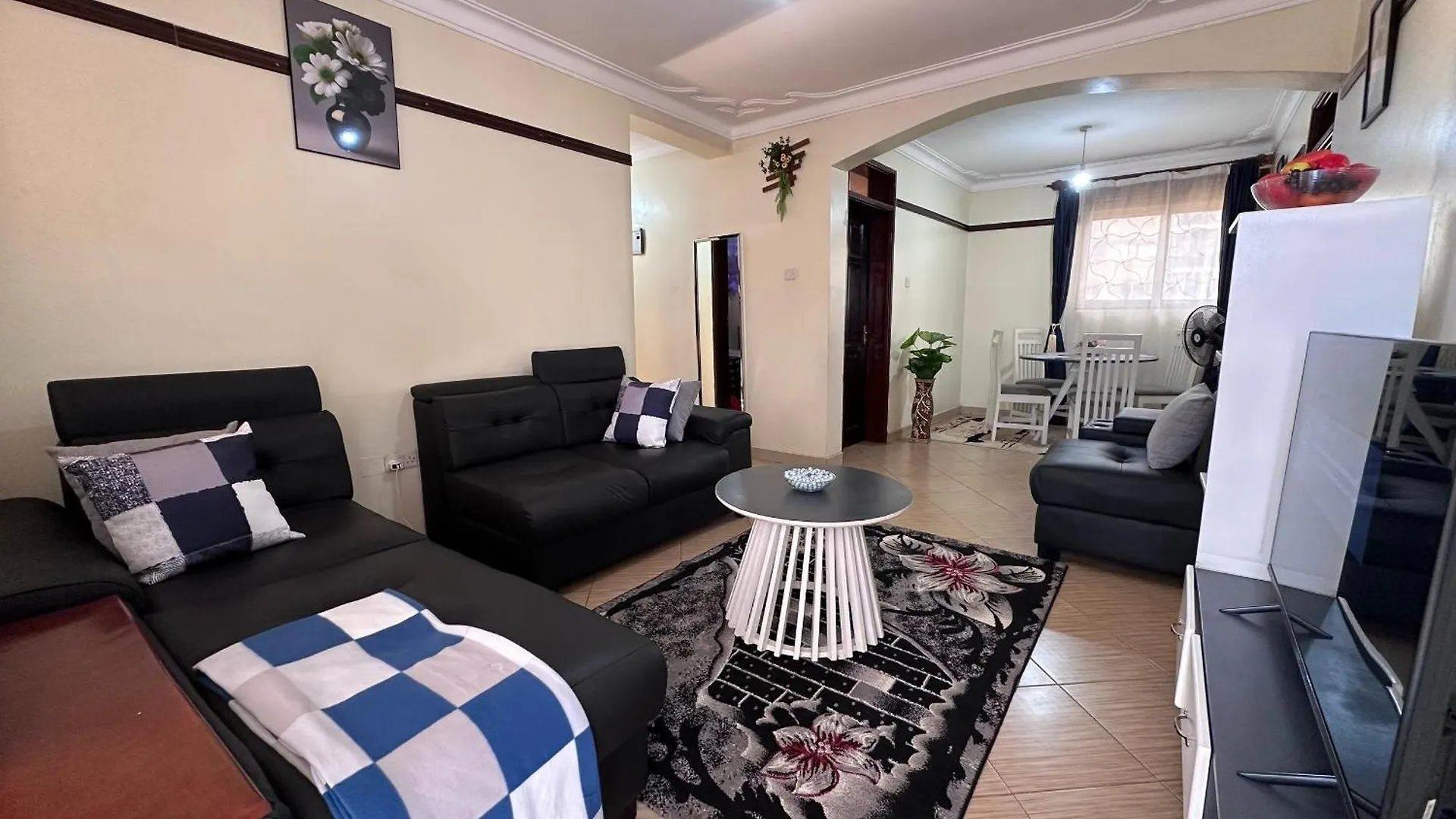 Glam Accommodations Makerere Kampala Appartement
